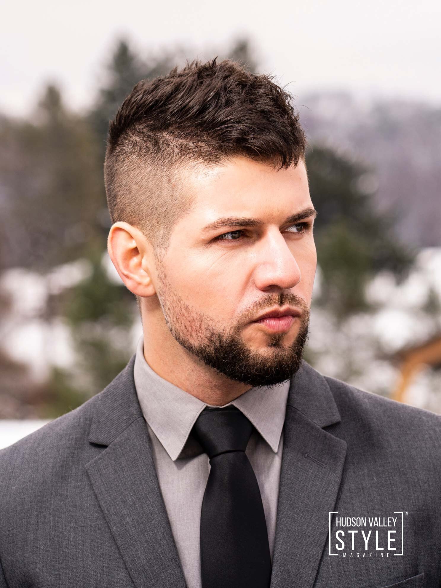 What To Wear For Portrait Photography – Pro Tips by Photographer Maxwell Alexander