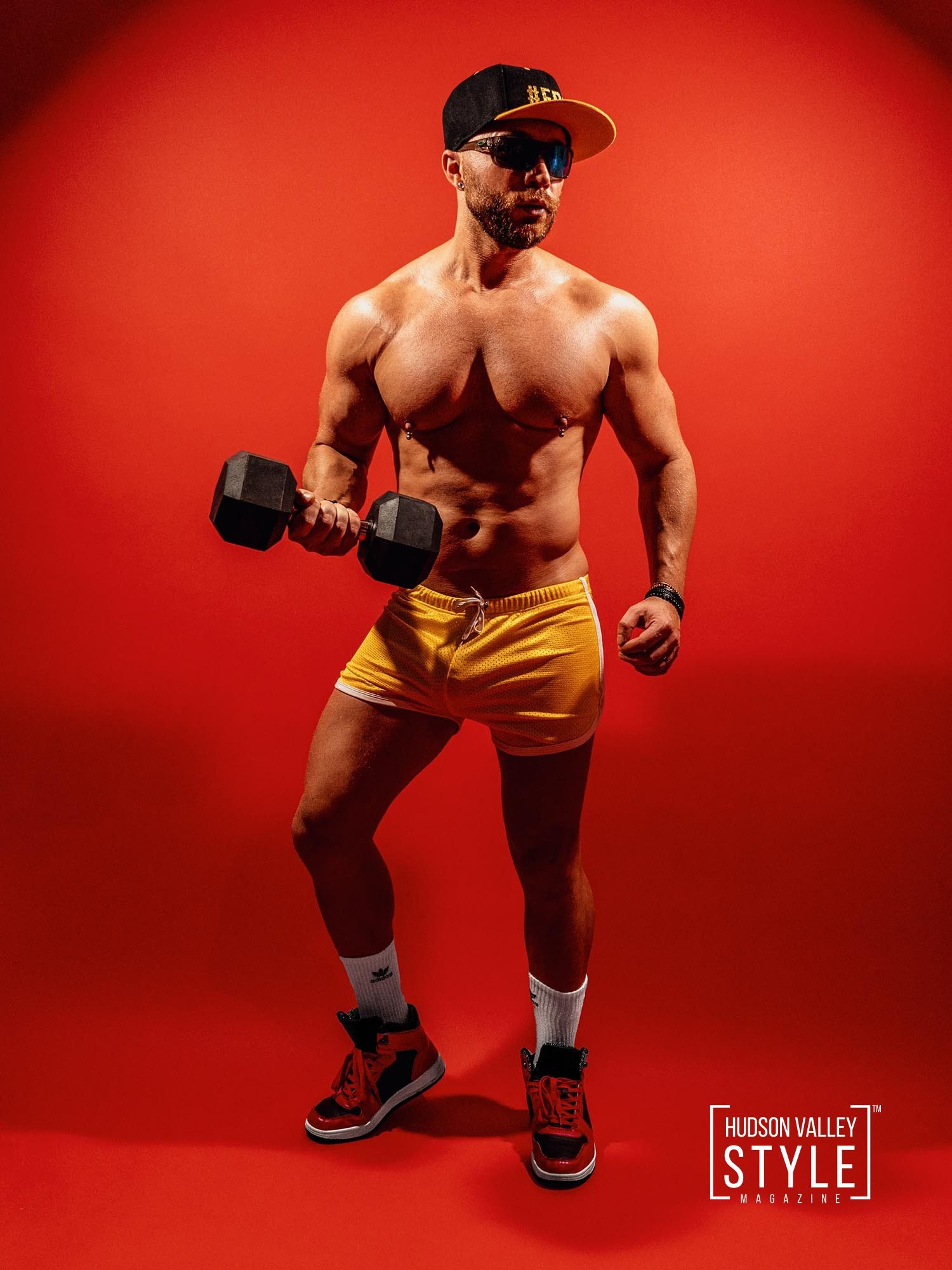 Ouber Men’s Fitted Gym Shorts Review: A Sexy and Practical Choice for Stylish Gay Men’s Workouts – by Fitness Model/Bodybuilding Coach Maxwell Alexander