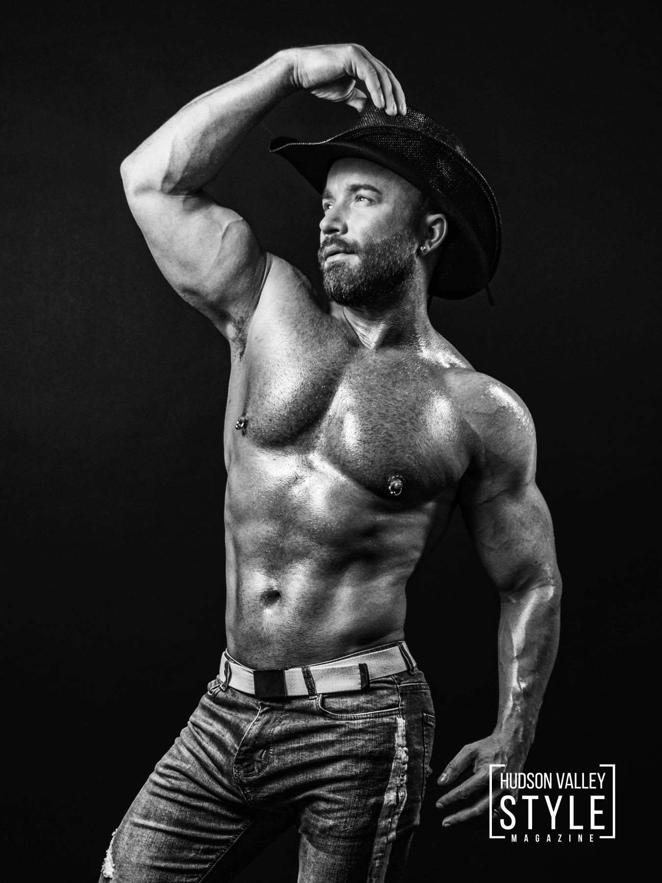 Bodybuilding for the Modern Gay Man: Flexing with Pride and Boosting Testosterone Naturally! – Bodybuilding 101 with Fitness Model Maxwell Alexander – Presented by HARD SUPPS