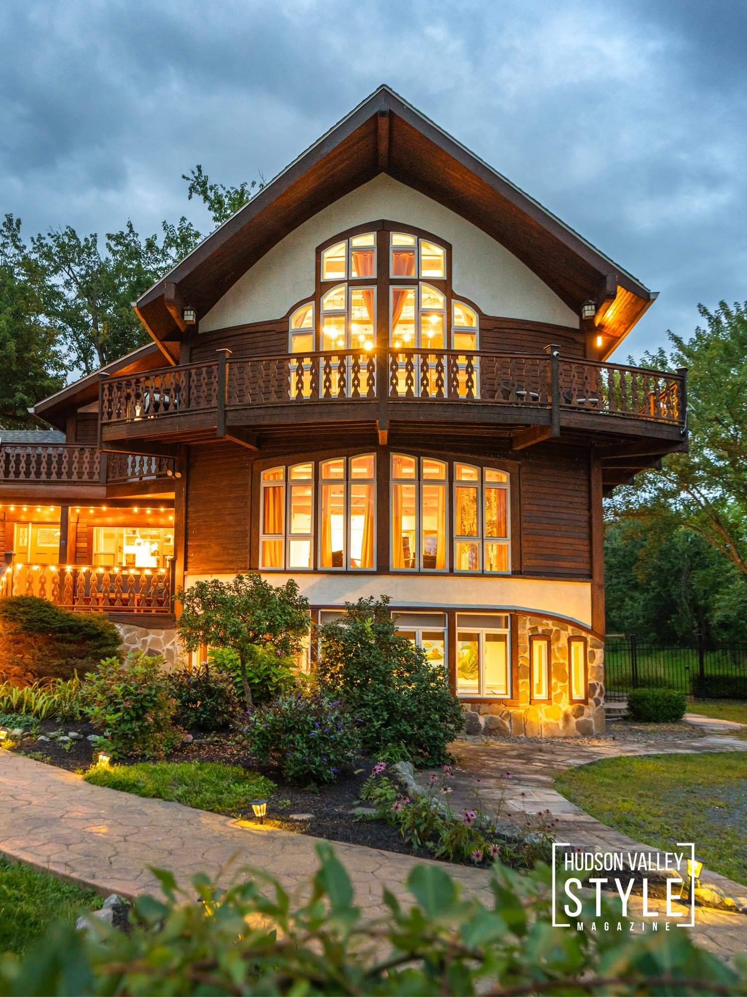 A Sunset Paradise: Vineyard Escape with a View at Gardiner, NY — Presented by Alluvion Vacations — Photography by Alluvion Media