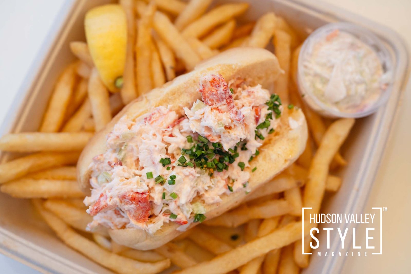 Seaside Bliss at Clam Bar: A Hamptons Culinary Haven – Restaurant Reviews with Maxwell Alexander – Presented by Alluvion Vacations